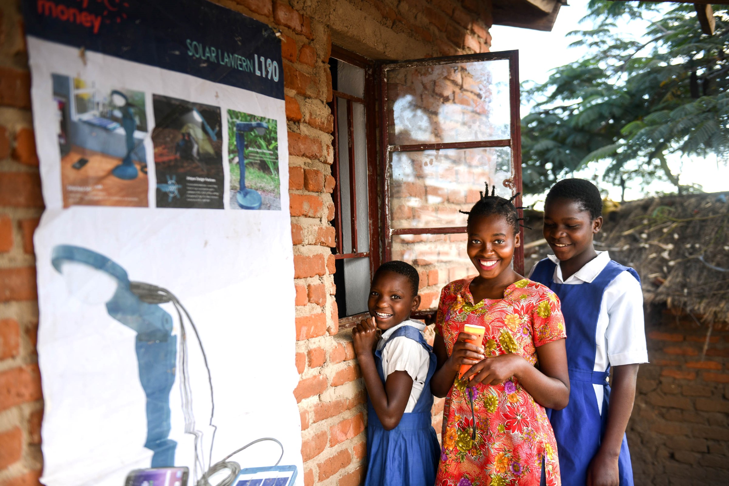 Solaraid_girls